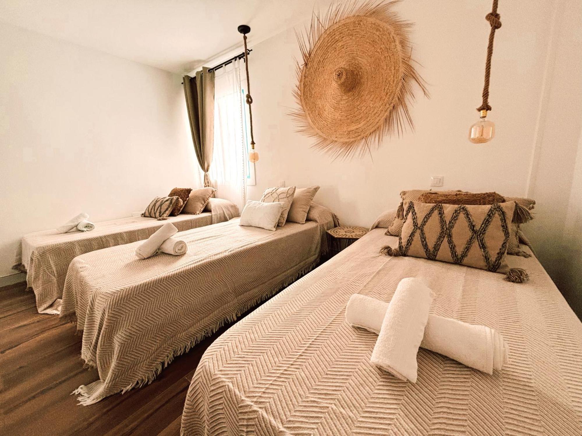 Chakra House Fuerteventura - Affordable Rooms In A Cozy Guesthouse Коральео Экстерьер фото