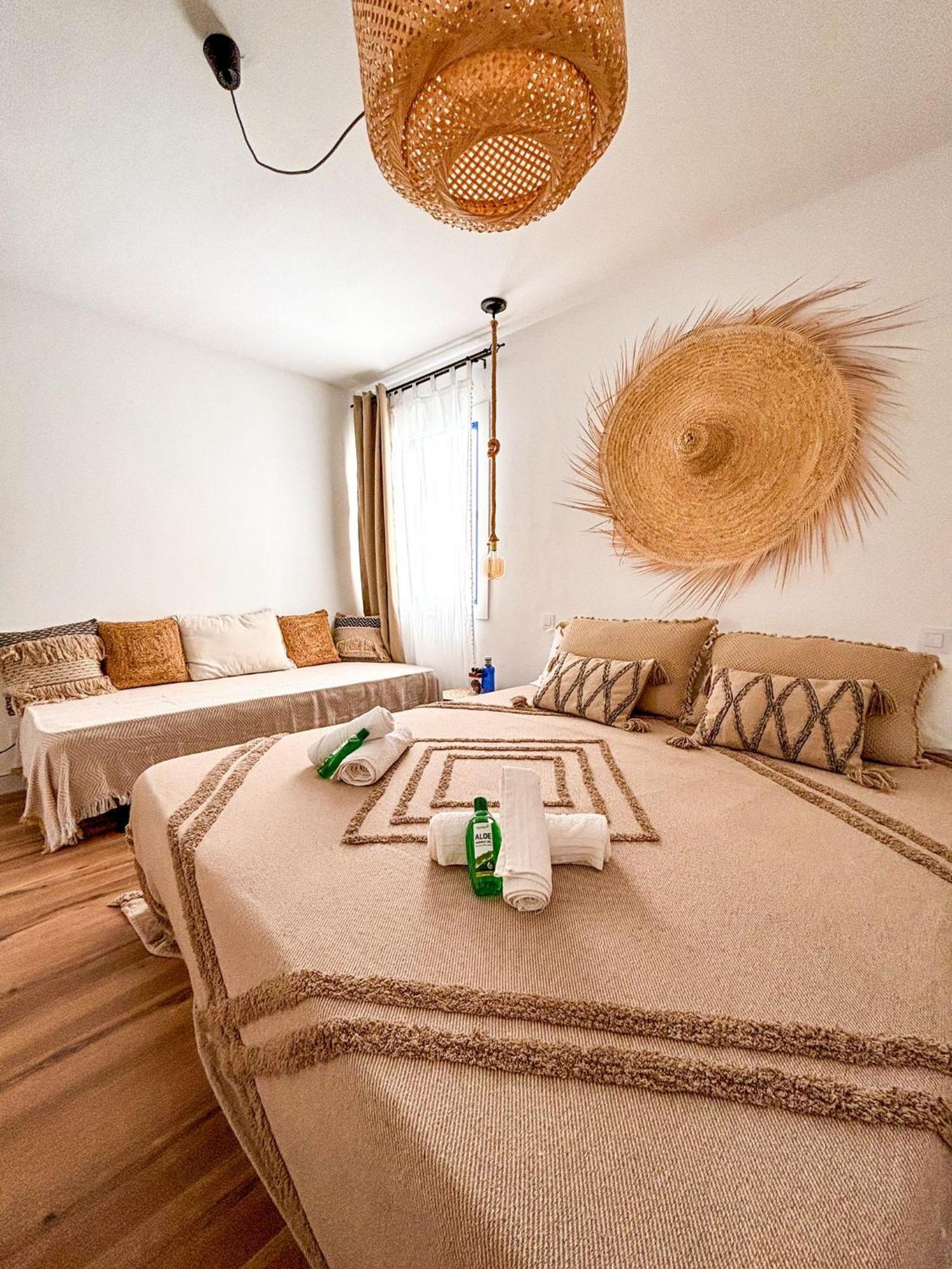 Chakra House Fuerteventura - Affordable Rooms In A Cozy Guesthouse Коральео Экстерьер фото